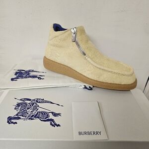 Burberry Beige Suede Men's Shoes